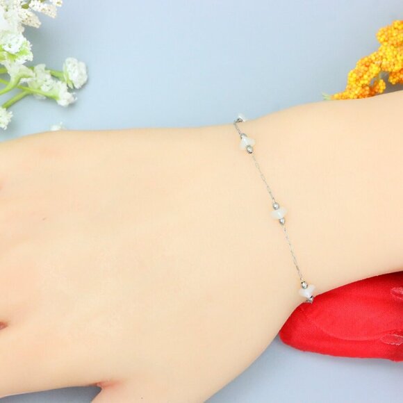 "Elegant & Trendy Bracelet, A Perfect Gift for Women, Thoughtful, EVCH1155 - Picture 3 of 10